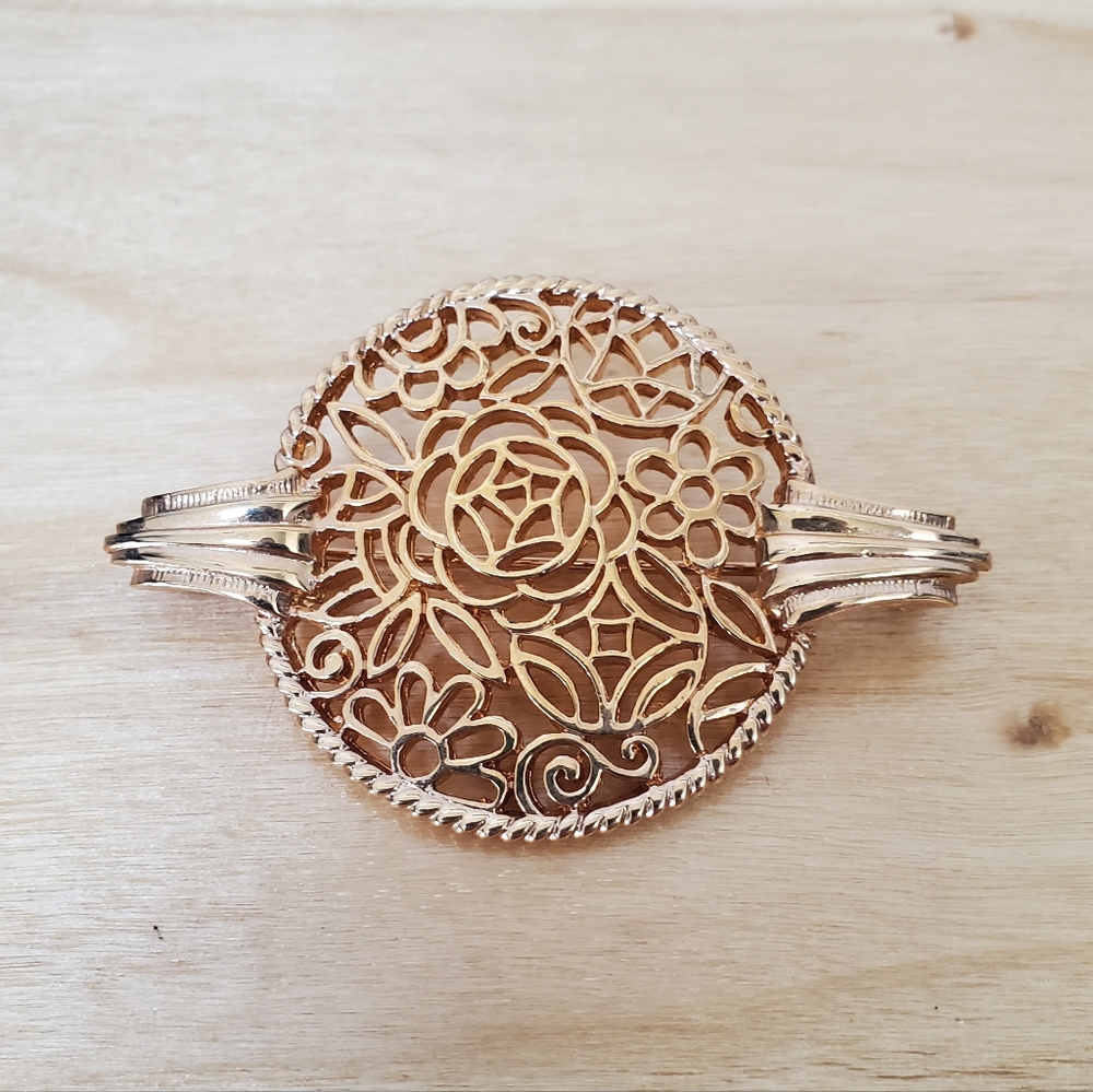 Vintage Gold-Tone Floral Filigree Statement Brooch Pin